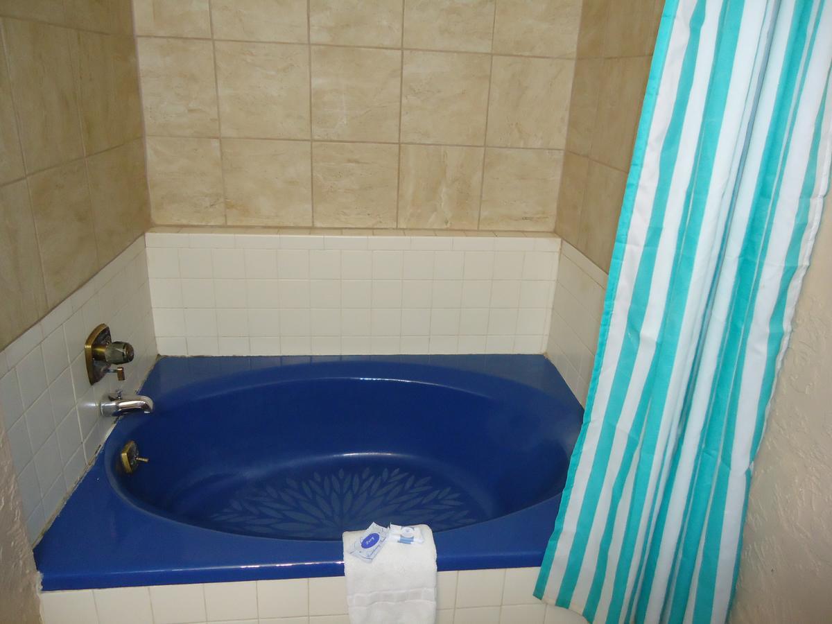 Budget Inn Lawton Buitenkant foto