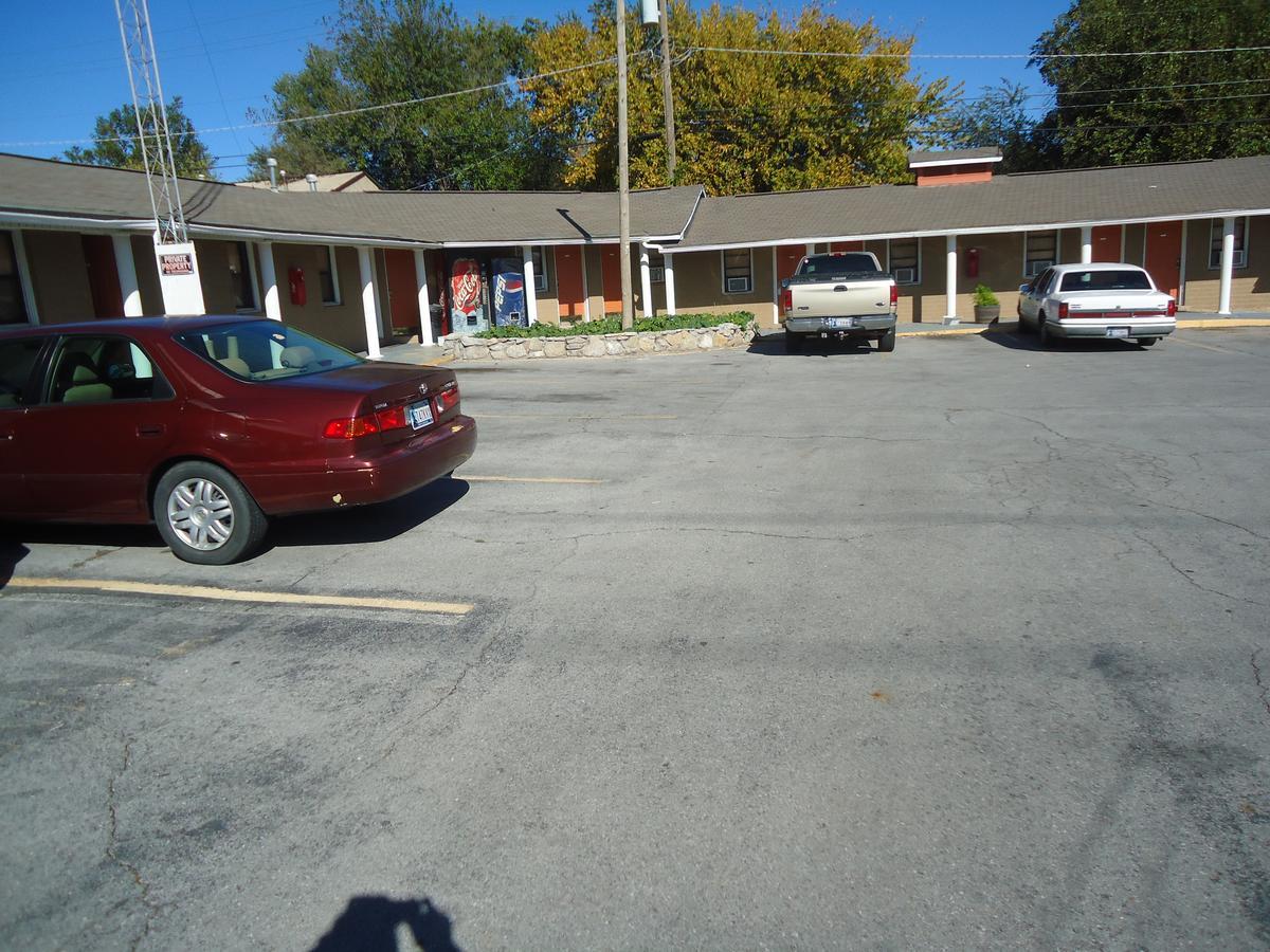 Budget Inn Lawton Buitenkant foto